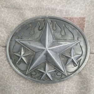 belt buckle